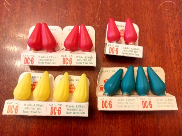 14 Vintage DC-6 Flame Christmas Bulbs