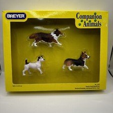 Breyer Traditional Companion Animals Dogs With Box #1543