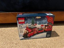 lego-christmas-train-2019