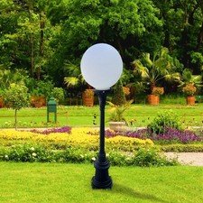 Victorian Style Walkway Pole Light