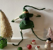 1 Vintage Christmas Elves Pixies Pipe Cleaner Peanut Body Floral Pick Handmade