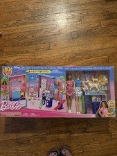 DELUXE Barbie Pet Daycare Playhouse