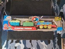 Glowing Thomas / Thomas & Friends Track Master "Glows In The Dark" Motorized NIB