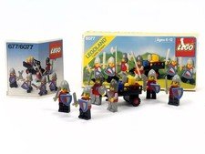 Lego 6077- Castle System - Knight's Procession- 100% complete w/Instruct & box