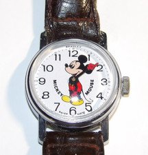 VINTAGE BRADLEY DISNEY MICKEY MOUSE WATCH! SWISS MADE! WINDUP/MECHANICAL! WORKS!