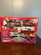 Vintage Holiday Time Express Musical Christmas Train Set 22 Pc Lights Sound