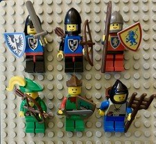 Vintage LEGO Castle Supplemental MiniFigure Set 6103 100% Complete w/accessories