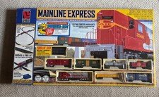 Vintage Life-Like MAINLINE EXPRESS Train Set HO Scale Santa Fe Giant 89”x38” NOB