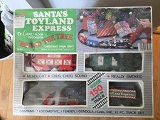 Vintage Santa’s Toyland Express Battery Operated Christmas Tree Train Set