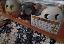 NWT Candy Corn Lane Light Up Ceramic Halloween Set