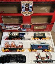 Vintage North Pole Express Christmas Train Set Musical Motion 1996 TESTED