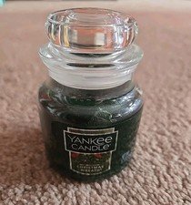 Yankee Candle Christmas Wreath Large Jar Candle Small 3.7 Oz HTF Scent