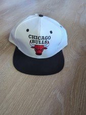 NWT Vintage 1990s Chicago Bulls Logo 7 Cap Snapback Hat NBA Black White