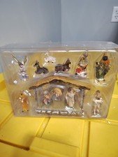 Nativity Set with Stable and Figurines 12-Piece Christmas Decor Porcelain New