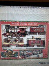 The Holiday Express Musical Train Set Vintage Collector 1995 Open Box Battery
