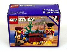Vintage 1993 LEGO Pirates: Pirates Plunder (6237) - NEW in Sealed Box