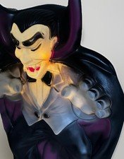 Vintage Empire Count Dracula Vampire Blow Mold Kitsch Lg 36" Tall Purple Gothic