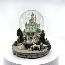 Vintage Ian Fraser Disney Cinderella's Castle Musical Snow Globe - RARE & MINT!!