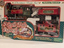 Vtg Eztec North Pole Express Christmas Train Set Plays Carols~Train Sounds NEW