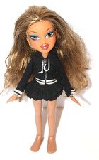 Bratz Yasmin Doll 2000's Play Sportz (?) blue eyeshadow *Flaws Re-dressed