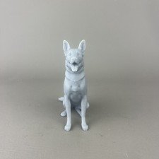 Breyer Dog Companion Sized Sitting German Shepherd Resin ~Traditional Sized 1:9