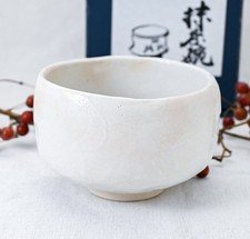 Japanese Matcha Chawan Tea Bowl White SHINO Glaze Ceramic Pottery Mino ware