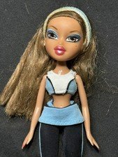 MGA 2001 Bratz Yasmin Doll Play Sportz Fitness Fashion