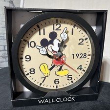 Vintage Style Walt Disney Mickey Mouse 10 inch Clock Moving Hands NIB SEALED