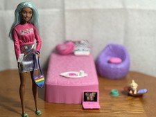 Barbie Mattel Bedroom Furniture Lot Plus Pet And Accessories