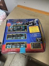 Eztec Christmas / Holiday Train Set North Pole Express 29 Piece Complete In Box