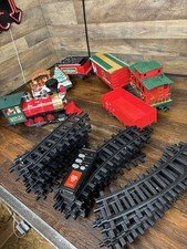 Eztec North Pole Express Train Set Christmas Wireless Remote Musical model 37185