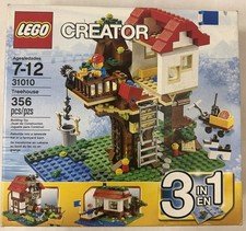 **NEW AND SEALED** LEGO 31010 Creator 3 in 1 Treehouse Retired