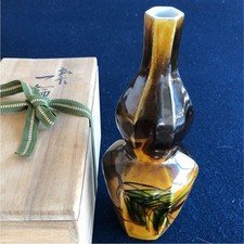 Pottery Kutani Ware Asakura Isokichi scoop shaped single flower vase 62599