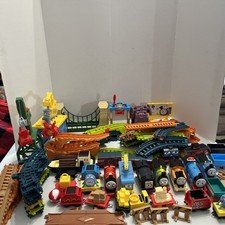 Thomas & Friends A Bridge to Sodor Motorized Toy Train Set Complete Plus Extras