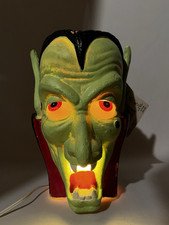 Vintage 1993 Trendmasters Dracula Foam Halloween Blow Mold Light Up Lamp