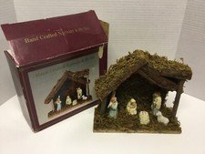 Vintage Hand Crafted 6-Pc Nativity Set Porcelain Figures With Stable