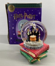 harry-potter-musical-snow-globe