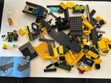 Vintage LEGO Systems mixed set with Mini-Figures in good shape!