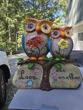 Vintage Owls birds figurine on a stone Home decor
