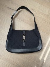 Gucci Vintage Shoulder Bag Medium Black Leather