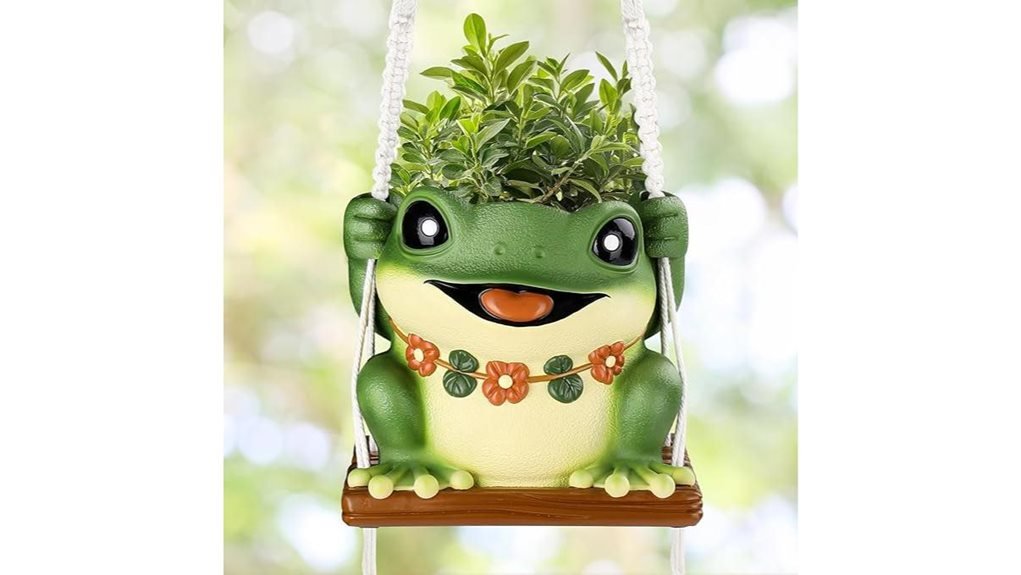 hanging planter with drainage