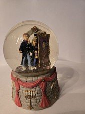 Harry Potter Musical Snow Globe 2001 Plays Eine kleine Nachtmusik