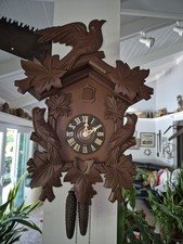 Large E SCHMECKENBECHER 3-BIRD CUCKOO CLOCK REFURBISHED AND WORKING
