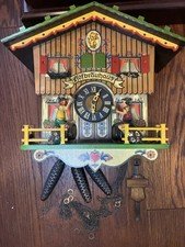 Vintage E Schmeckenbecher Hofbrauhaus German Cuckoo Clock Animated Works