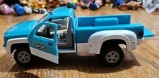 Breyer Stablemates Dually Pick Up Truck