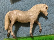 BREYER WHITE, SPOTTEDk HORSE 7” LONG/ FREE POSTAGE!!!!!
