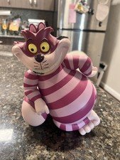 Disney Alice in Wonderland Cheshire Cat Figurine (has some wear and tear) obo
