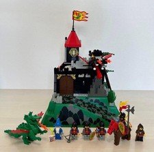 LEGO 6082 Fire Breathing Fortress Castle Magic Dragon Castle 1993 Vintage Set
