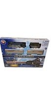 Lionel The Polar Express Battery Operated Train Set 7-11925 28 Piece