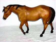 Vintage 1970s Breyer Buckskin Indian Pony Model Horse #176 War Paint Markings